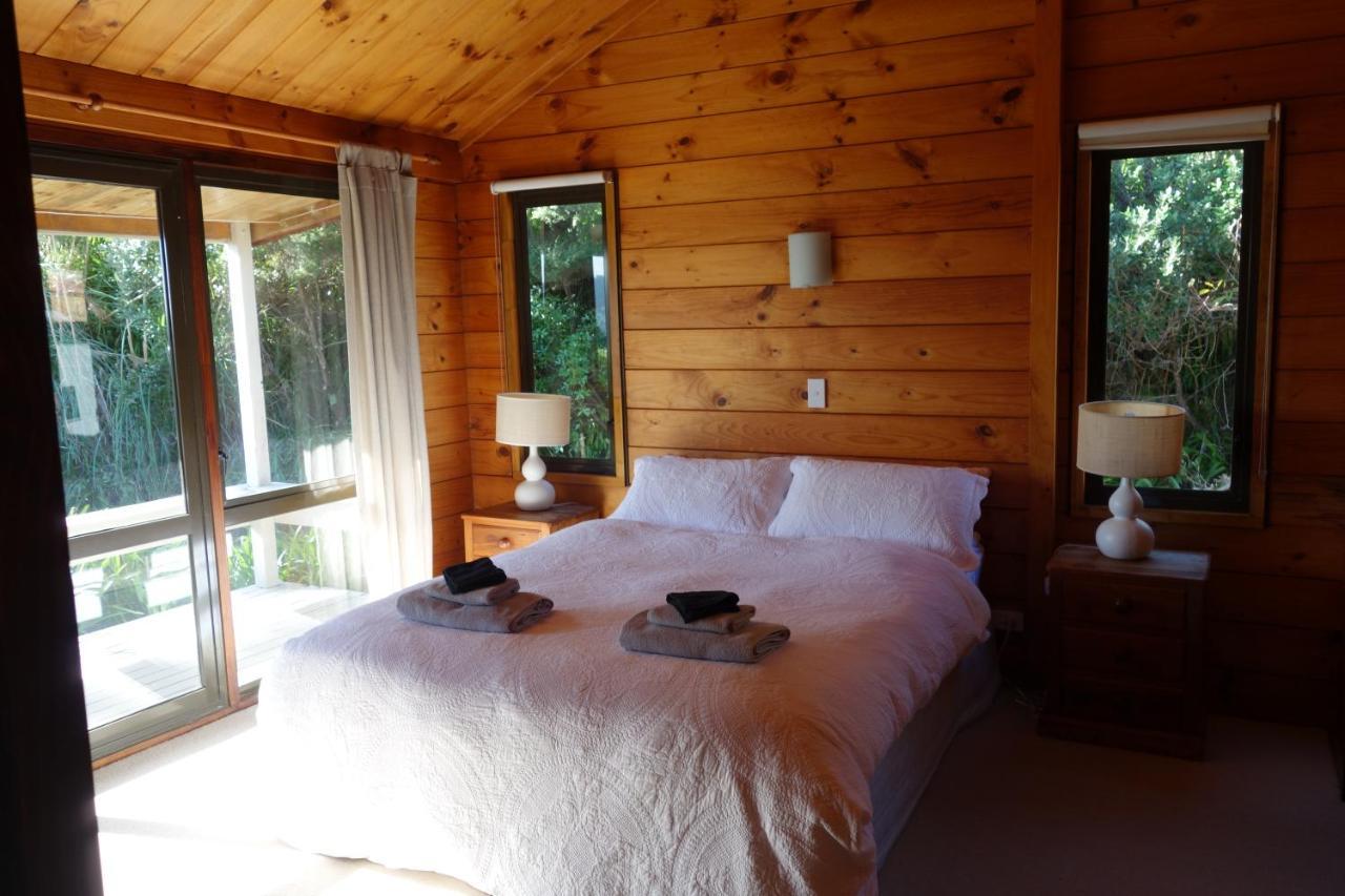 Waiheke Island Vineyard Holiday Houses Surfdale Esterno foto