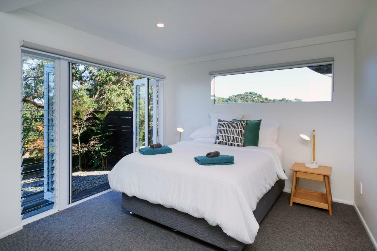 Waiheke Island Vineyard Holiday Houses Surfdale Esterno foto